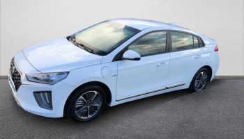 35510 : Hyundai Rennes - GCA - HYUNDAI Ioniq - Ioniq - Polar White - Traction - Hybride rechargeable : Essence/Electrique