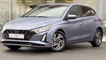 57200 : Hyundai Sarreguemines - Theobald Automobiles - HYUNDAI i20 - i20 - Meta Blue Métal - Traction - Essence