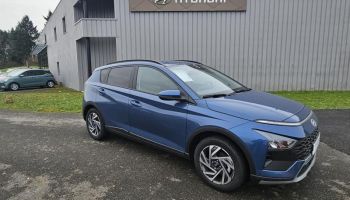 41000 : Hyundai Blois - Mondial Auto - HYUNDAI Bayon - Bayon - Vibrant Blue Métal - Traction - Essence