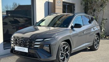 13200 : HYUNDAI Arles - Lexa Automobile - HYUNDAI TUCSON N Line Executive - TUCSON IV - Gris - Boîte automatique - Essence / Courant électrique