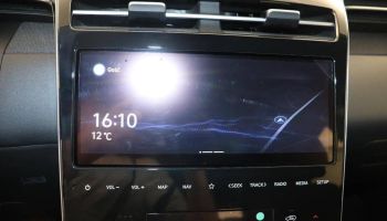 75010 : Hyundai Paris Nord - Goncourt Automobiles - HYUNDAI TUCSON Intuitive - TUCSON IV - GRIS - Boîte manuelle - Essence sans plomb