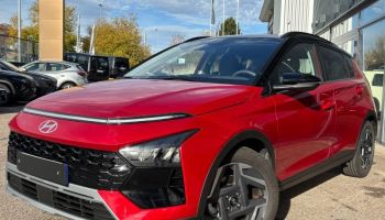 54520 : Hyundai Nancy - Théobald Automobiles - HYUNDAI Bayon - Bayon - Dragon Red Métal - Traction - Essence