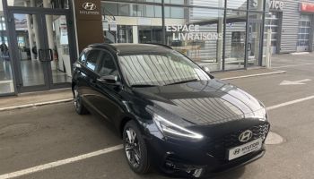 45000 : Hyundai Orléans Motors - HYUNDAI i30 SW - i30 SW - Abyss Black métal - Traction - Essence
