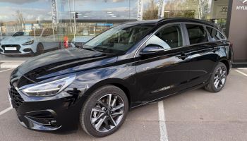 75010 : Hyundai Paris Nord - Goncourt Automobiles - HYUNDAI i30 SW Creative - i30 III - Noir - Boîte séquentielle - Essence sans plomb