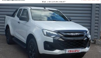 52000 : Hyundai Chaumont - Garage Michel Bazin - ISUZU D-Max - D-Max - Dolomite White Pearl métal - Transmission intégrale enclenc - Diesel
