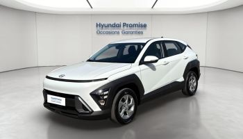 33110 : Hyundai Bordeaux Nord Le Bouscat - Sipa Automobiles - HYUNDAI KONA Intuitive - KONA II - Blanc - Boîte manuelle - Essence sans plomb