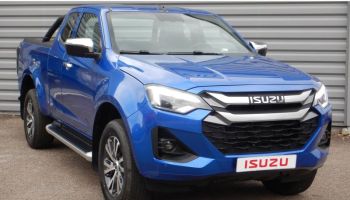 52000 : Hyundai Chaumont - Garage Michel Bazin - ISUZU D-Max - D-Max - Biarritz Blue Metallic - Transmission intégrale enclenc - Diesel