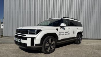 40990 : Hyundai Dax - i-AUTO - HYUNDAI Santa Fe - Santa Fe - Creamy White Mate - Transmission intégrale - Hybride rechargeable : Essence/Electrique