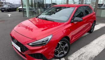 37540 : Hyundai Tours - EOS des Nations - HYUNDAI i30 - i30 - Rouge - Traction - Essence/Micro-Hybride
