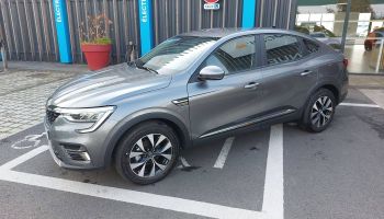 75010 : Hyundai Paris Nord - Goncourt Automobiles - RENAULT ARKANA Zen - ARKANA - Gris - Boîte automatique - Essence sans plomb