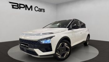 92130 : Hyundai ISSY-LES-MOULINEAUX - BPM Cars - HYUNDAI Bayon - Bayon - Atlas White/Toit+rétros Black - Traction - Essence