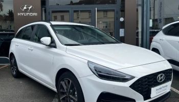95100 : Hyundai Argenteuil - BNA - HYUNDAI i30 SW - i30 SW - Serenity White métal - Traction - Essence