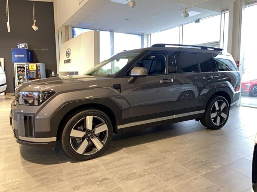 75010 : Hyundai Paris Nord - Goncourt Automobiles - HYUNDAI SANTA FE Creative - SANTA FE V - Gris - Boîte automatique - Essence / Courant électrique