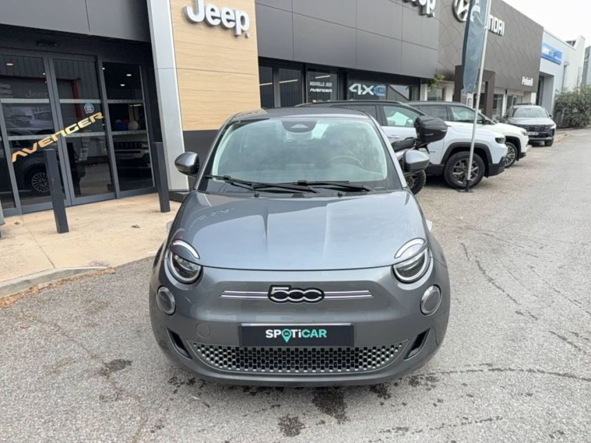 75010 : Hyundai Paris Nord - Goncourt Automobiles - FIAT 500e BERLINE MY22 SERIE 1 STEP 2 Action Plus - 500 III ELECTRIQUE - Gris - Automate à fonct. Continu - Courant électrique