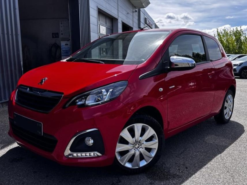 54520 : Hyundai Nancy - Théobald Automobiles - PEUGEOT 108 - 108 - Rouge Scarlet (O) - Traction - Essence