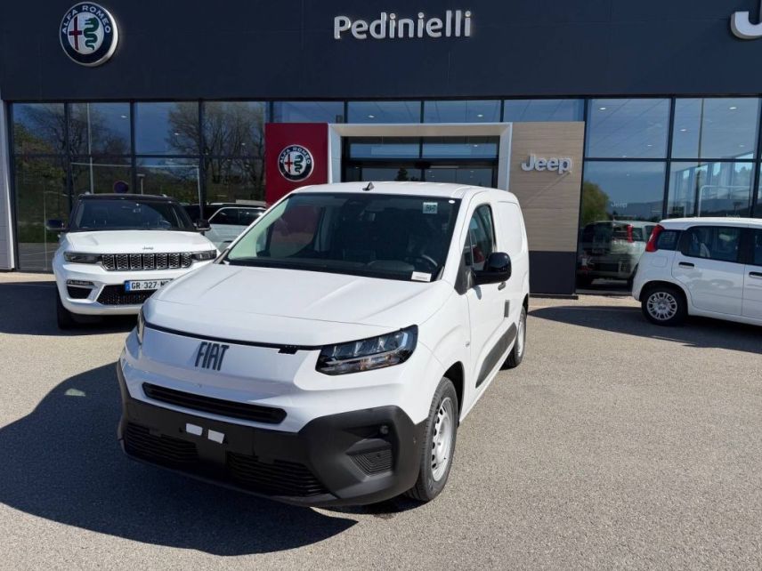 75010 : Hyundai Paris Nord - Goncourt Automobiles - FIAT DOBLO FOURGON  - DOBLO III - Blanc - Boîte automatique - Diesel