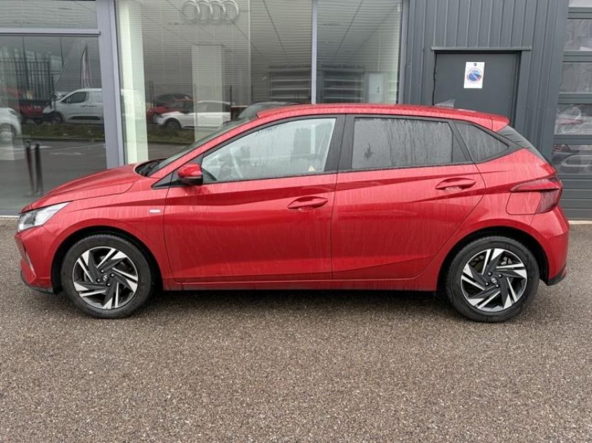 54520 : Hyundai Nancy - Théobald Automobiles - HYUNDAI i20 - i20 - Dragon Red Métal - Traction - Essence/Micro-Hybride