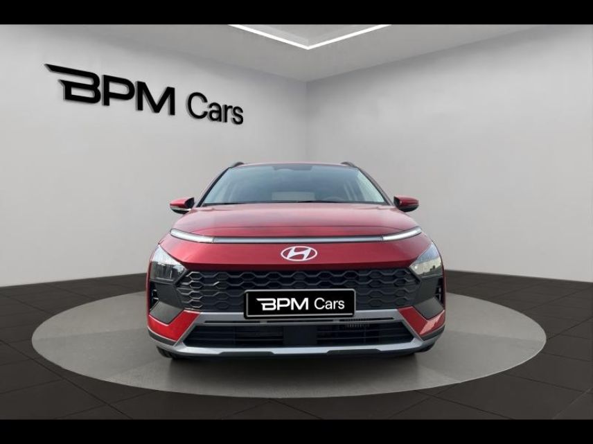 45200 : Hyundai Montargis - BPM Cars - HYUNDAI Bayon - Bayon - Dragon Red Métal - Traction - Essence