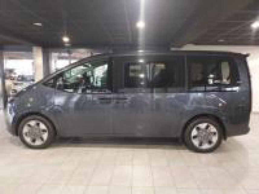 54520 : Hyundai Nancy - Théobald Automobiles - HYUNDAI Staria - Staria - Graphite Gray Metal - Traction - Hybride : Essence/Electrique