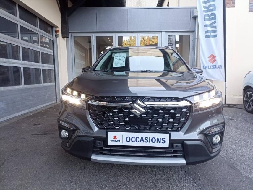 78180 : Hyundai Montigny-le-Bretonneux - Courtois Automobiles - SUZUKI S-Cross - S-Cross - Titan Dark Gray métallisée - Traction - Essence/Micro-Hybride