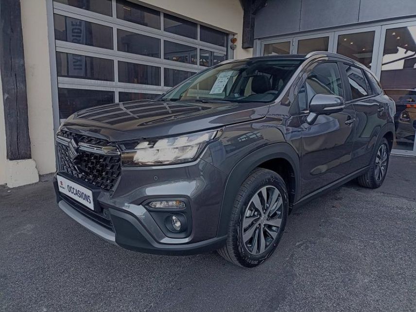 78180 : Hyundai Montigny-le-Bretonneux - Courtois Automobiles - SUZUKI S-Cross - S-Cross - Titan Dark Gray métallisée - Traction - Essence/Micro-Hybride