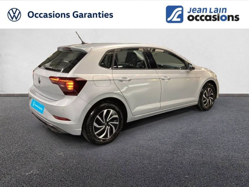 75010 : Hyundai Paris Nord - Goncourt Automobiles - VOLKSWAGEN POLO Life - POLO VI - REFLET D'ARGENT METALLISE - Boîte manuelle - Essence sans plomb