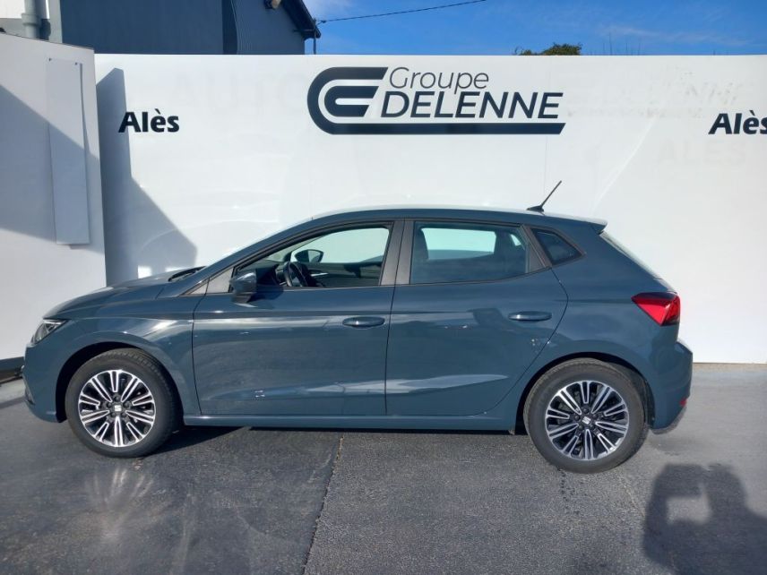 75010 : Hyundai Paris Nord - Goncourt Automobiles - SEAT IBIZA Copa - IBIZA V - Bleu - Boîte manuelle - Essence sans plomb