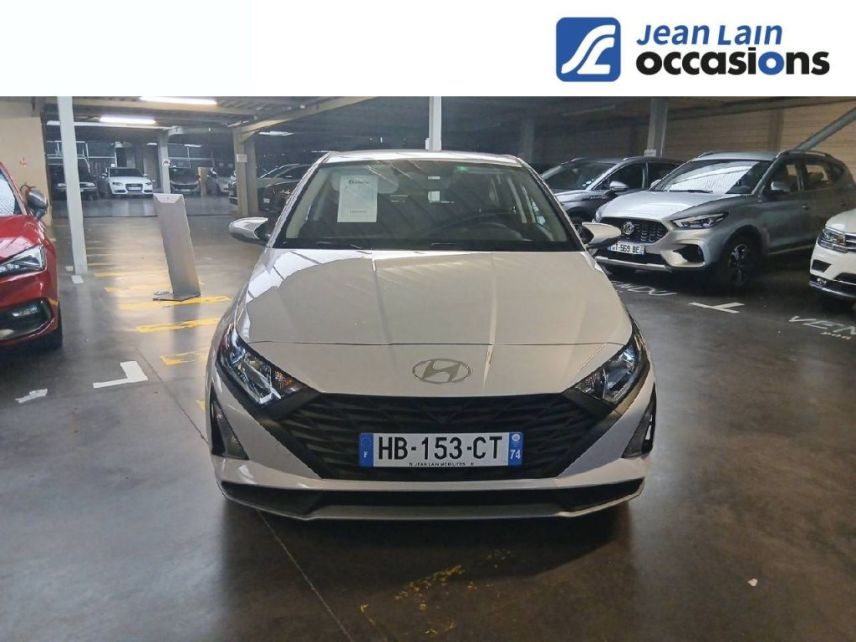75010 : Hyundai Paris Nord - Goncourt Automobiles - HYUNDAI i20 Initia - i20 III - Gris - Boîte manuelle - Essence sans plomb