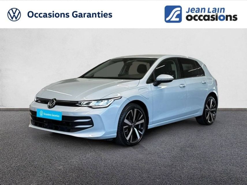75010 : Hyundai Paris Nord - Goncourt Automobiles - VOLKSWAGEN GOLF VW Edition - GOLF VIII - BLEU GLACIER - Automate sequentiel - Essence / Courant électrique