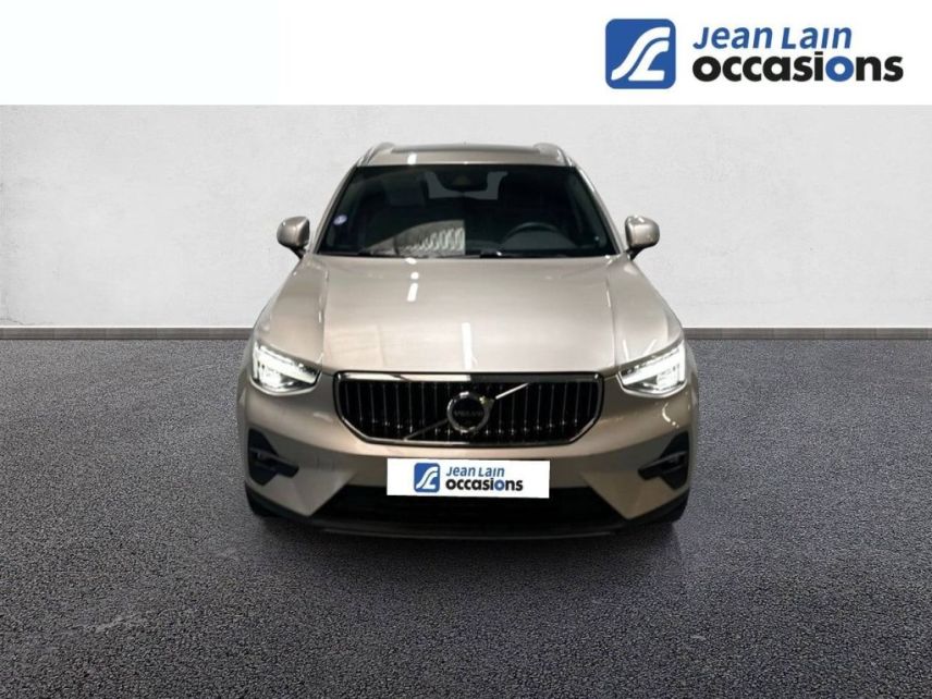 75010 : Hyundai Paris Nord - Goncourt Automobiles - VOLVO XC40 Ultimate - XC40 - Gris - Boîte automatique - Essence / Courant électrique