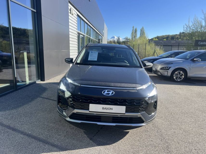 75010 : Hyundai Paris Nord - Goncourt Automobiles - HYUNDAI BAYON Creative - BAYON - AURORA GREY - Boîte manuelle - Essence sans plomb