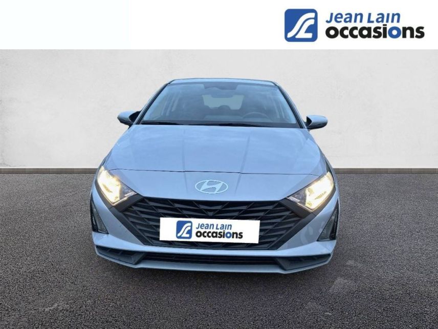 75010 : Hyundai Paris Nord - Goncourt Automobiles - HYUNDAI i20 Initia - i20 III - Gris - Boîte manuelle - Essence sans plomb