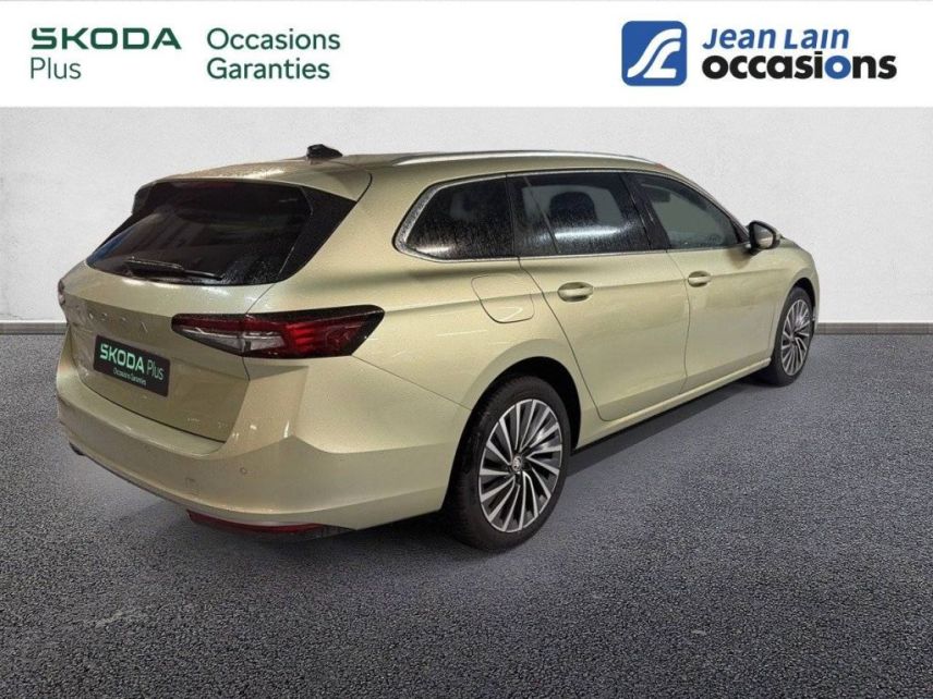 75010 : Hyundai Paris Nord - Goncourt Automobiles - SKODA SUPERB COMBI Laurin &amp; Klement - SUPERB IV - Jaune - Automate sequentiel - Diesel