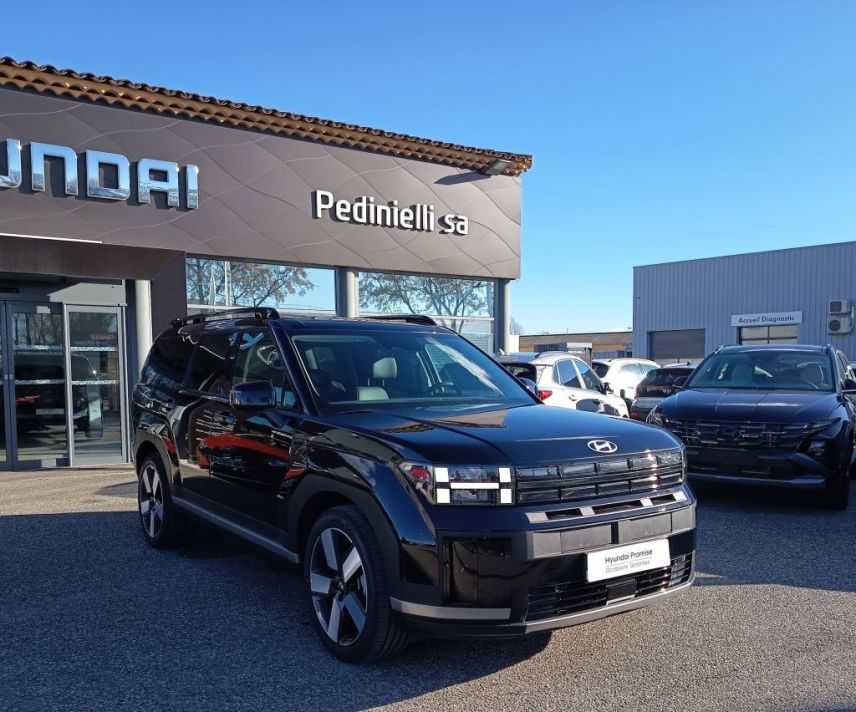 75010 : Hyundai Paris Nord - Goncourt Automobiles - HYUNDAI SANTA FE Creative - SANTA FE V - Noir - Boîte automatique - Essence / Courant électrique