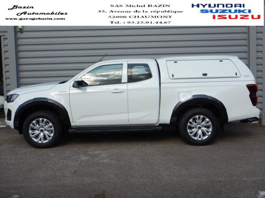 52000 : Hyundai Chaumont - Garage Michel Bazin - ISUZU D-Max - D-Max - Splash White - Transmission intégrale enclenc - Diesel