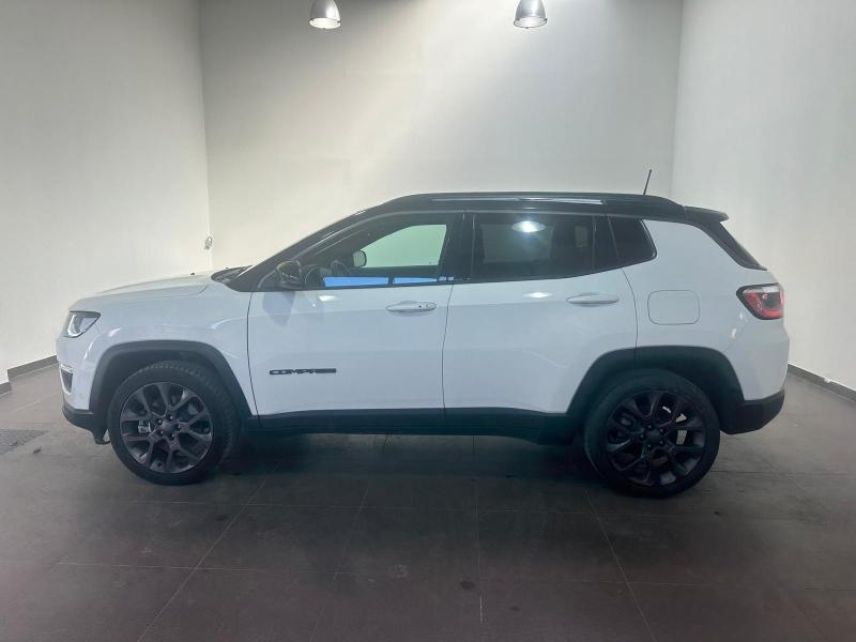 54520 : Hyundai Nancy - Théobald Automobiles - JEEP Compass - Compass - Alpine White+toit noir - Transmission intégrale - Hybride rechargeable : Essence/Electrique