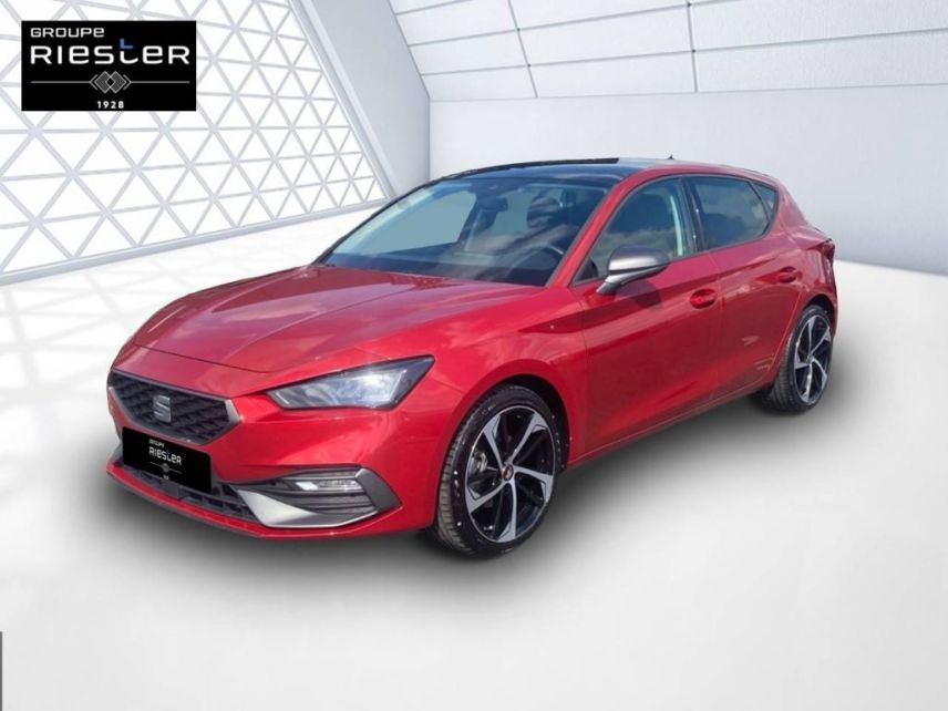 75010 : Hyundai Paris Nord - Goncourt Automobiles - SEAT LEON FR - LEON IV - Rouge - Automate sequentiel - Essence sans plomb