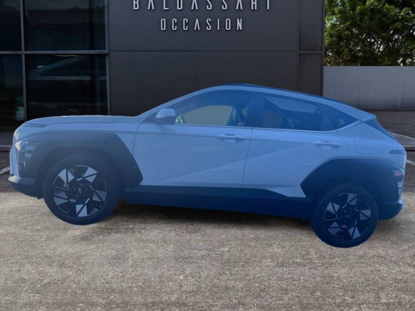 75010 : Hyundai Paris Nord - Goncourt Automobiles - HYUNDAI KONA Creative - KONA II - BLANC - Automate sequentiel - Essence / Courant électrique