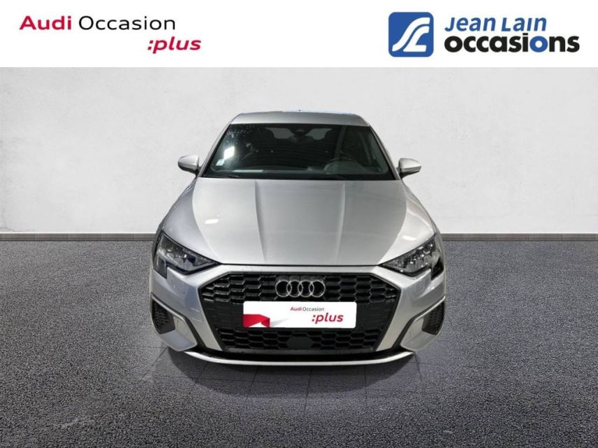 75010 : Hyundai Paris Nord - Goncourt Automobiles - AUDI A3 SPORTBACK Design - A3/S3/RS3 IV - ARGENT FLEURET METALLISE - Automate sequentiel - Essence sans plomb