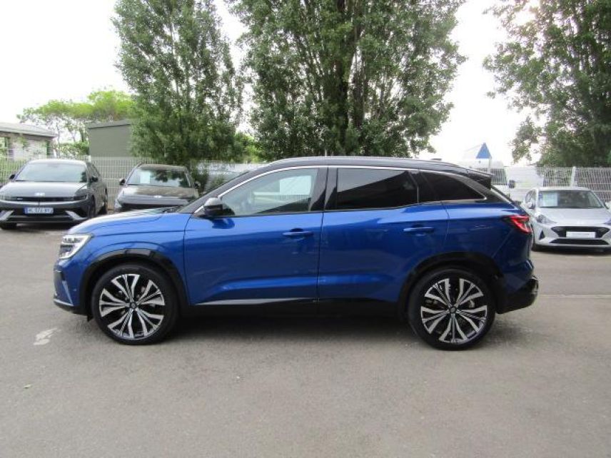 75010 : Hyundai Paris Nord - Goncourt Automobiles - RENAULT AUSTRAL Iconic - AUSTRAL - Bleu - Boîte hybride multimode - Essence / Courant électrique