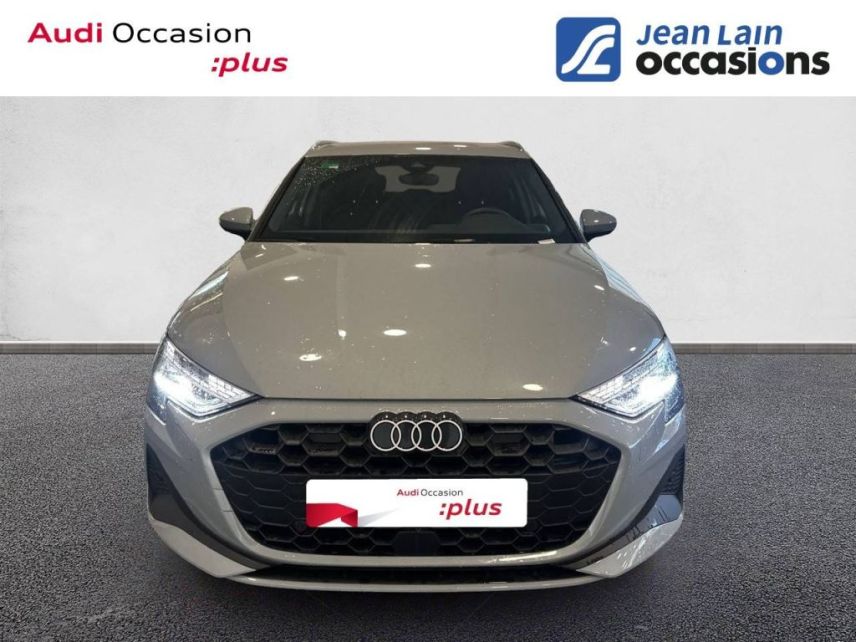 75010 : Hyundai Paris Nord - Goncourt Automobiles - AUDI A3 SPORTBACK Business Executive - A3/S3/RS3 IV - GRIS FLECHE NACRE - Automate sequentiel - Essence sans plomb