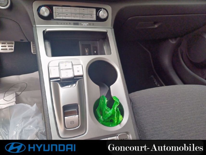 75010 : Hyundai Paris Nord - Goncourt Automobiles - HYUNDAI KONA ELECTRIC Creative - KONA - DARK HNIGHT - Automate à fonct. Continu - Courant électrique