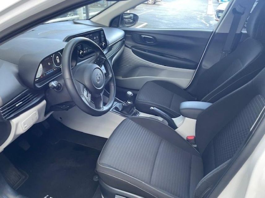 45000 : Hyundai Orléans - GCA - HYUNDAI i20 - i20 - Atlas White - Traction - Essence