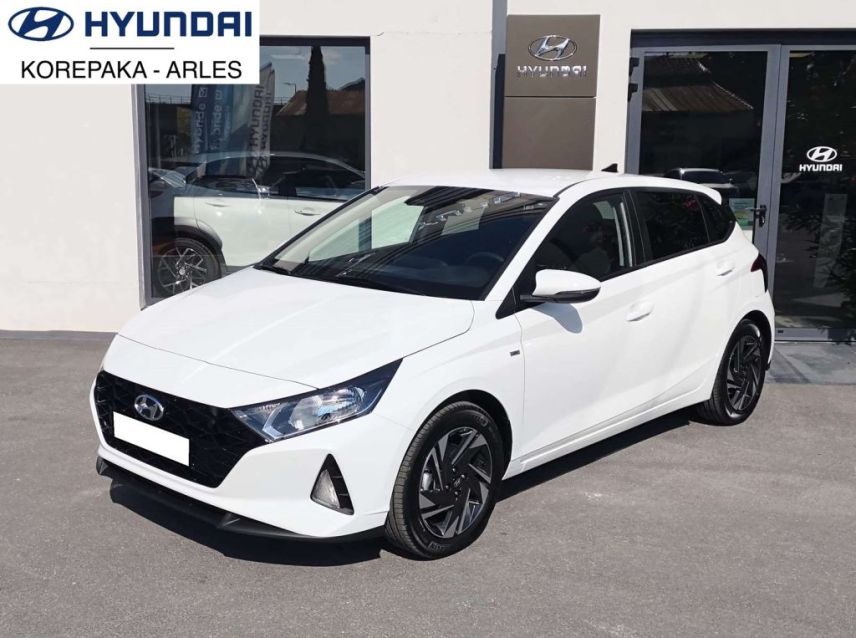 13200 : HYUNDAI Arles - Lexa Automobile - HYUNDAI i20 Intuitive - i20 III - Blanc - Boîte manuelle - Essence sans plomb