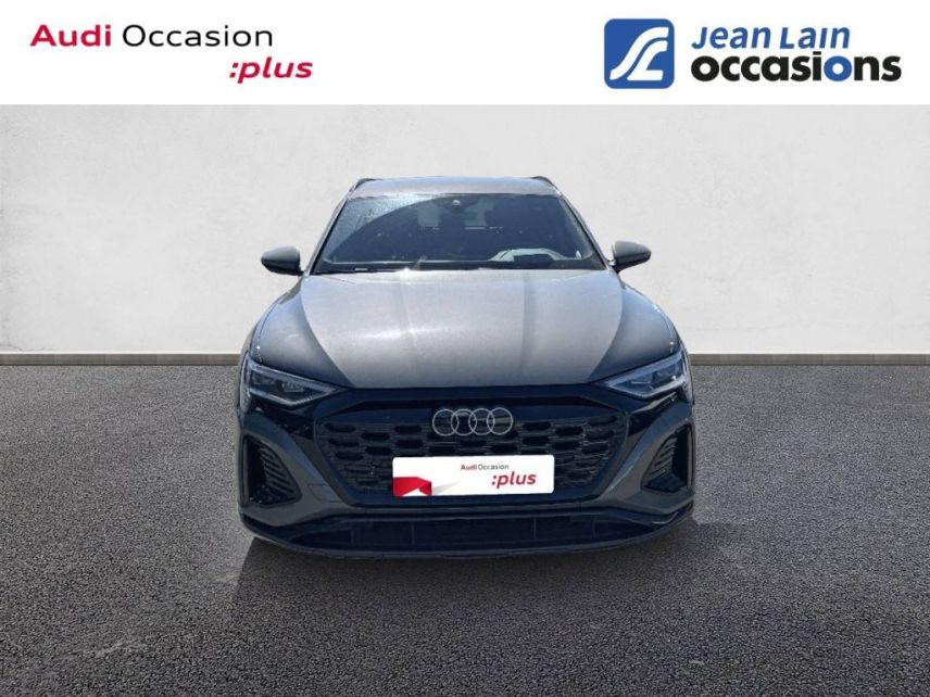 75010 : Hyundai Paris Nord - Goncourt Automobiles - AUDI Q8 E-TRON SPORTBACK S line - Q8 E-TRON - GRIS CHRONOS - Automate à fonct. Continu - Courant électrique