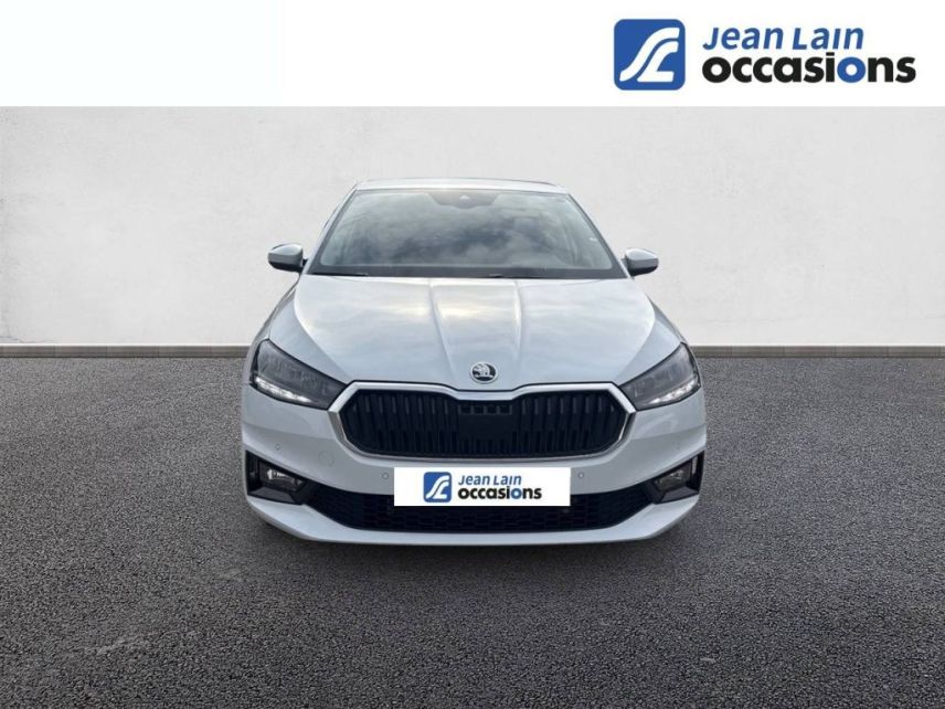 75010 : Hyundai Paris Nord - Goncourt Automobiles - SKODA FABIA Selection - FABIA IV - BLANC LUNE - Automate sequentiel - Essence sans plomb