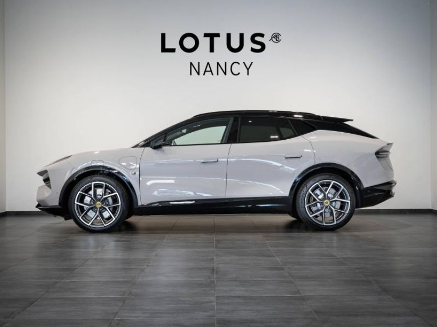 54520 : Hyundai Nancy - Théobald Automobiles - LOTUS Eletre - Eletre - Gris - Transmission intégrale - Electrique
