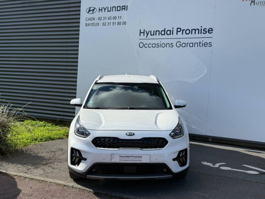 14112 : Hyundai Caen - Trajectoire Automobiles - KIA Niro - Niro - Blanc Celeste - Traction - Hybride : Essence/Electrique