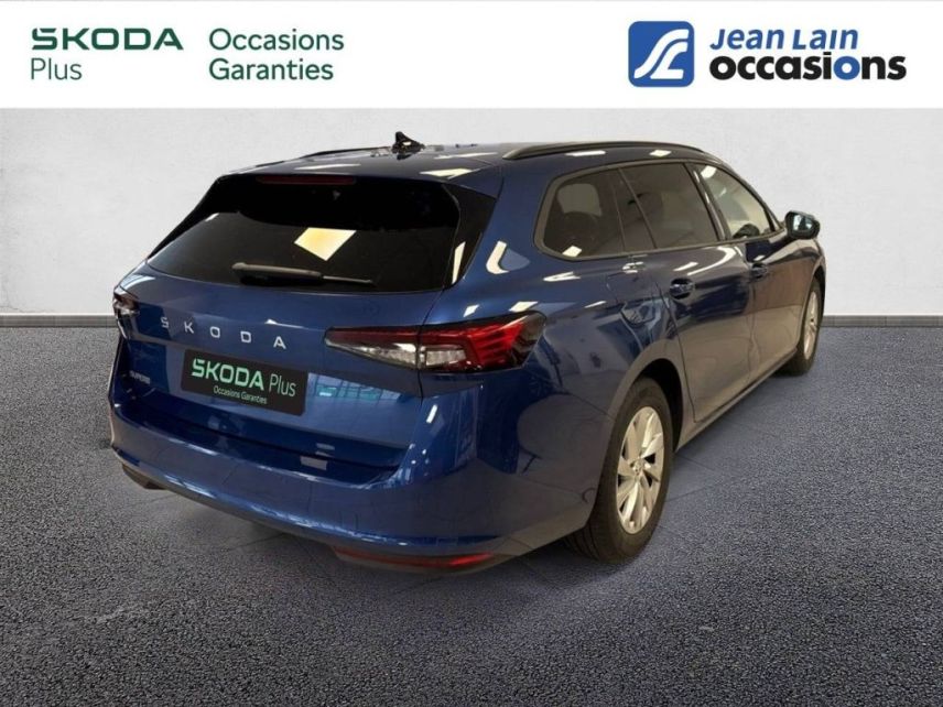 75010 : Hyundai Paris Nord - Goncourt Automobiles - SKODA SUPERB COMBI Selection - SUPERB IV - BLEU COBALT - Automate sequentiel - Essence sans plomb