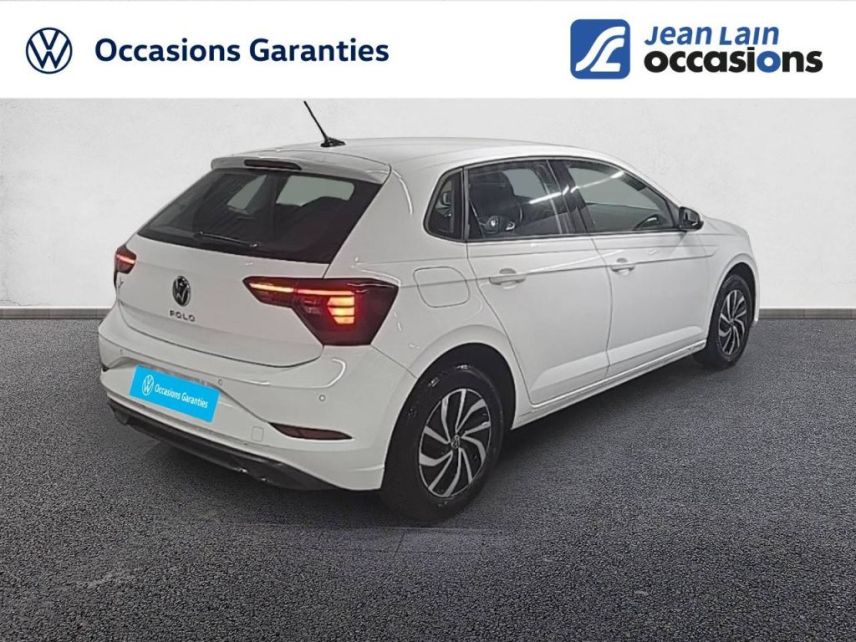 75010 : Hyundai Paris Nord - Goncourt Automobiles - VOLKSWAGEN POLO Life - POLO VI - BLANC PUR - Boîte manuelle - Essence sans plomb